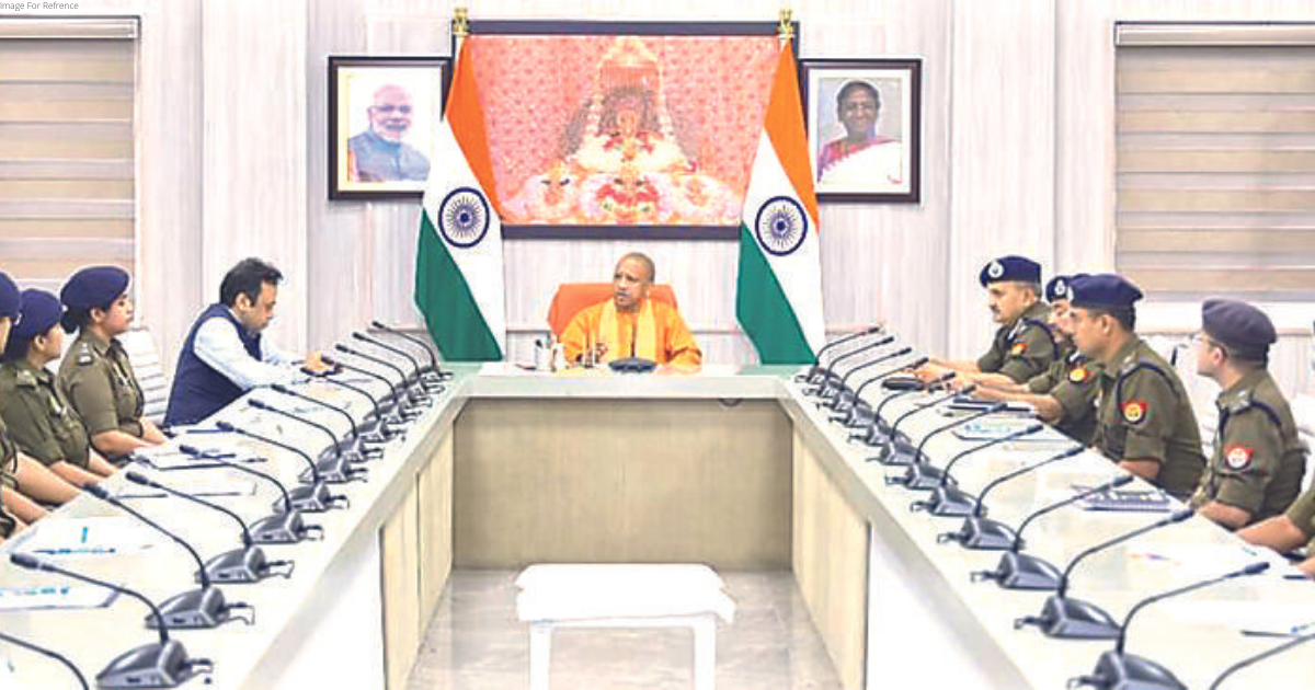 14 young IPS officers of 2017 batch meet CM Yogi in UP